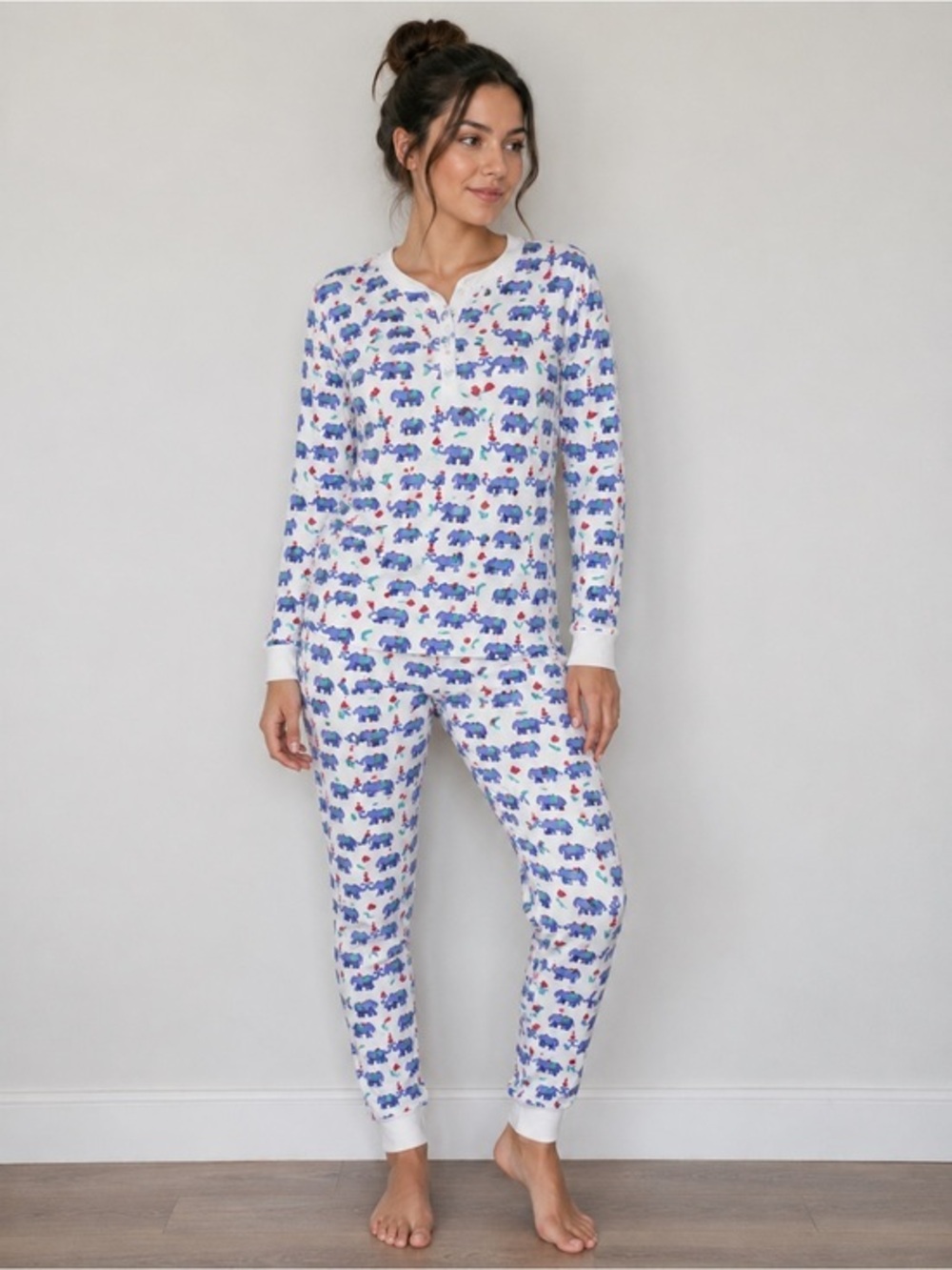 Ro’s Garden Women’s Pajama Set W Elephant Print
